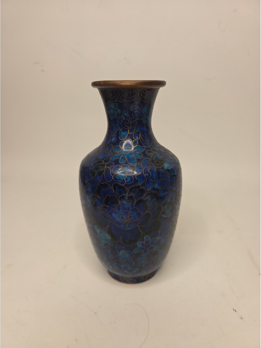 Vintage Chinese Cloisonne Enamel Floral Vase Cobalt Blue 8" Brass Rim
